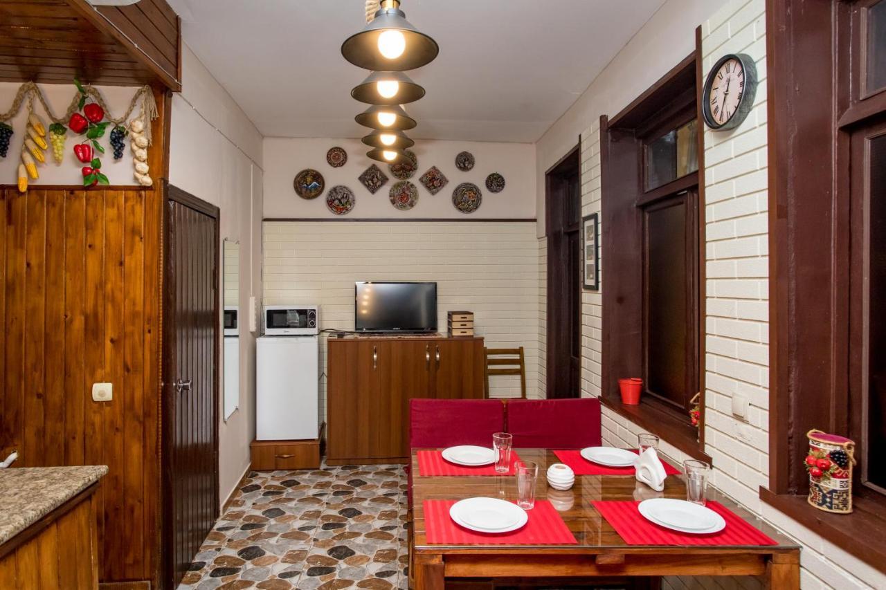 Lovely Apartment Tbilisi Ngoại thất bức ảnh