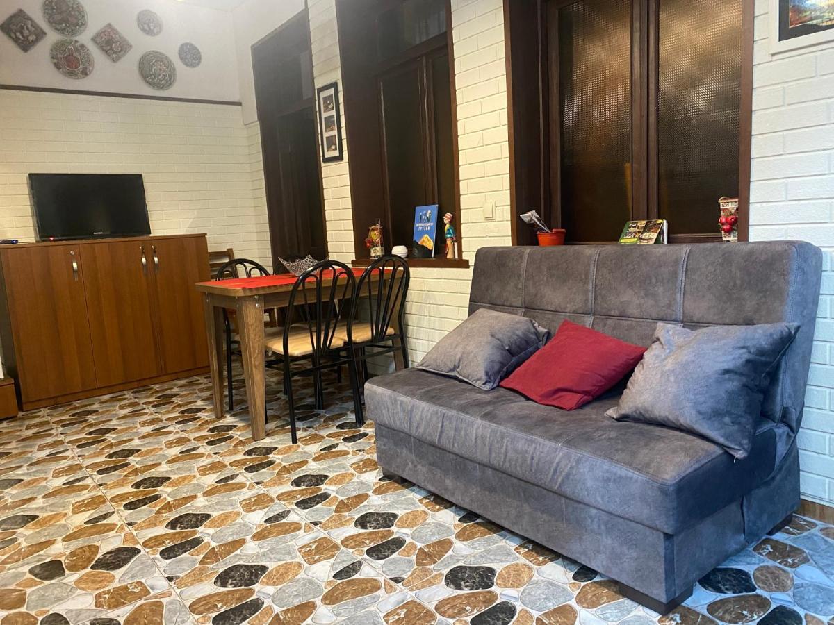 Lovely Apartment Tbilisi Ngoại thất bức ảnh