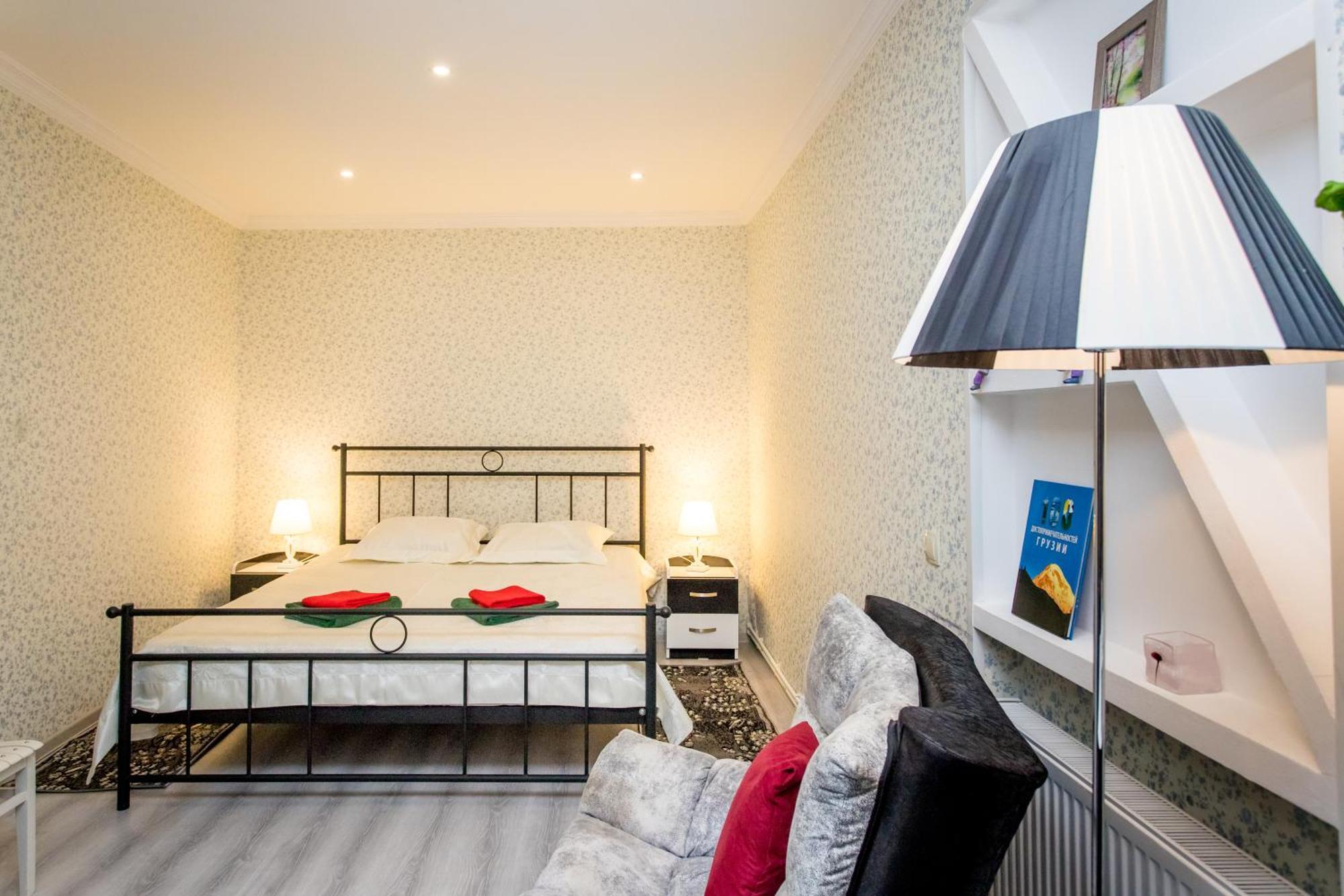Lovely Apartment Tbilisi Ngoại thất bức ảnh
